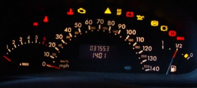 instrument cluster display facelift 2002.JPG